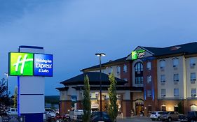 Holiday Inn Express & Suites Drayton Valley By Ihg  2* Canada